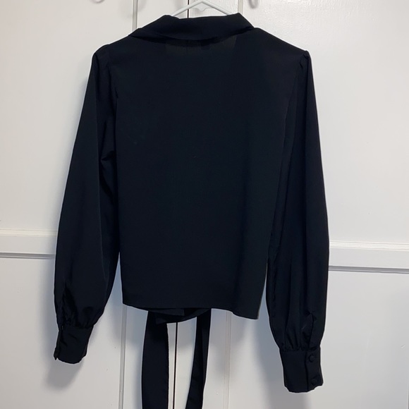 A New Day Small Black Blouse - Picture 3 of 13